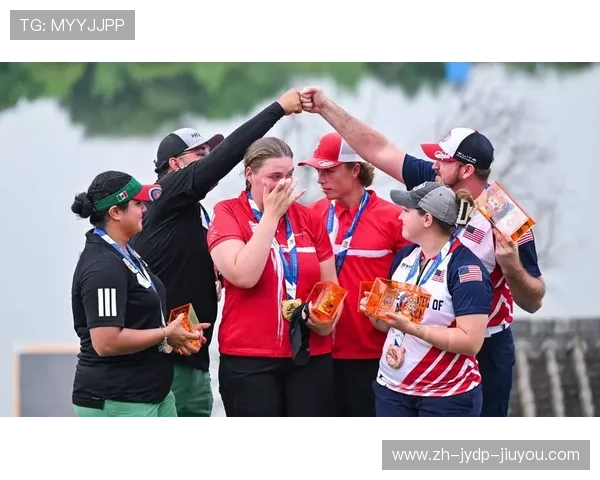 没救了从赛场冲突看体育道德滑坡朋友圈热议事件引发深思 没救了从赛场冲突看体育道德滑坡朋友圈热议事件引发深思